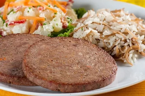 Almuerzos rendidores y rapidos Rollo de carne de res con verduras